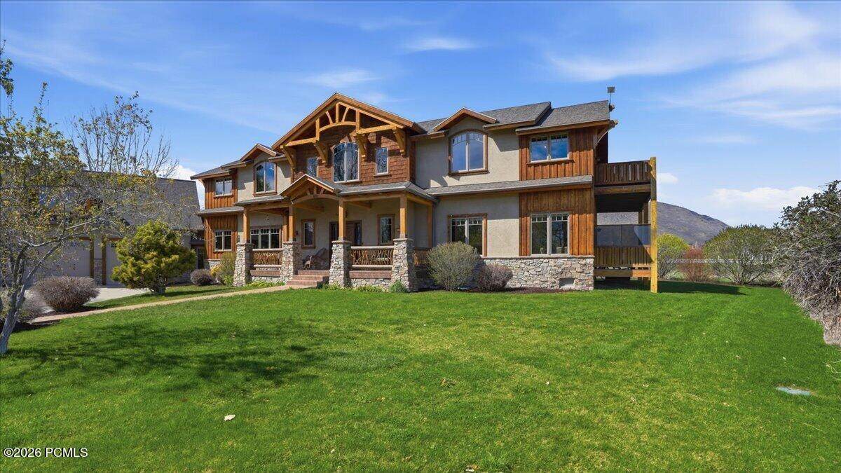 https://bt-photos.global.ssl.fastly.net/parkcity/orig_boomver_1_12601364-2.jpg