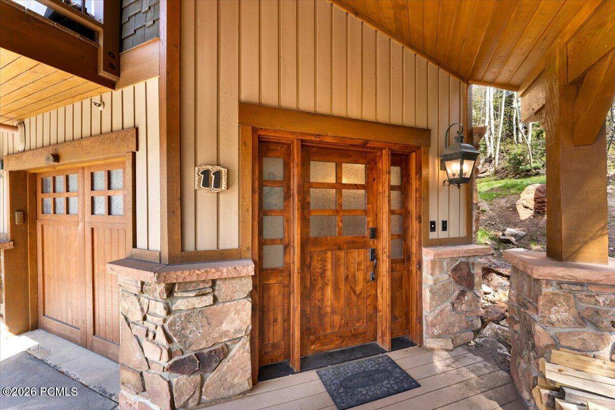 https://bt-photos.global.ssl.fastly.net/parkcity/orig_boomver_1_12601960-2.jpg