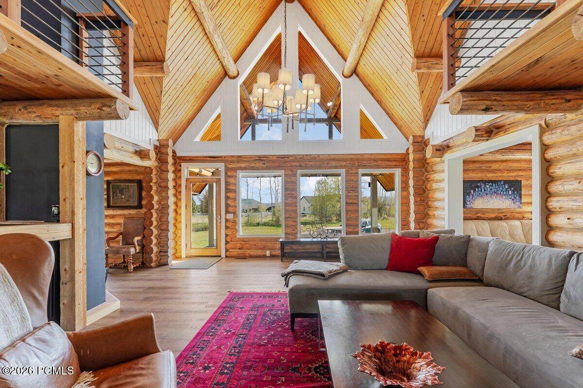 https://bt-photos.global.ssl.fastly.net/parkcity/orig_boomver_1_12601972-2.jpg