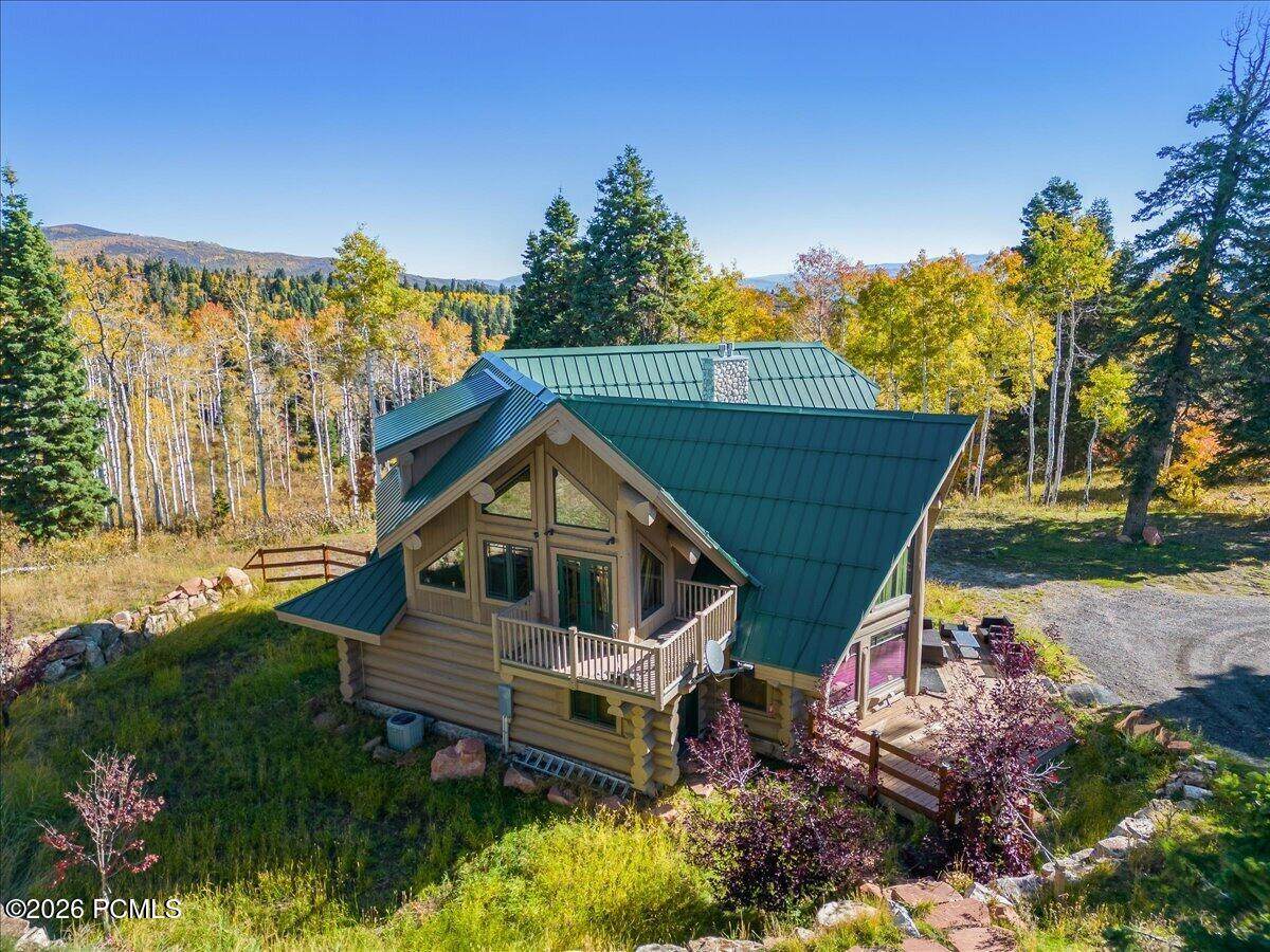 https://bt-photos.global.ssl.fastly.net/parkcity/orig_boomver_1_12602348-2.jpg
