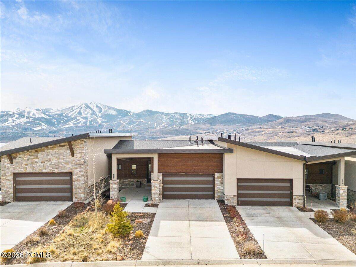 11541 Upside Drive - Photo 1