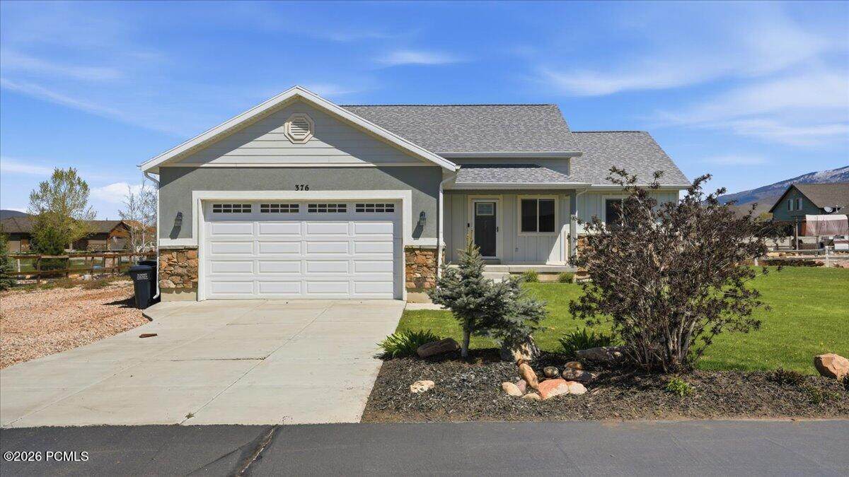 376 River Bluffs Drive - Photo 1