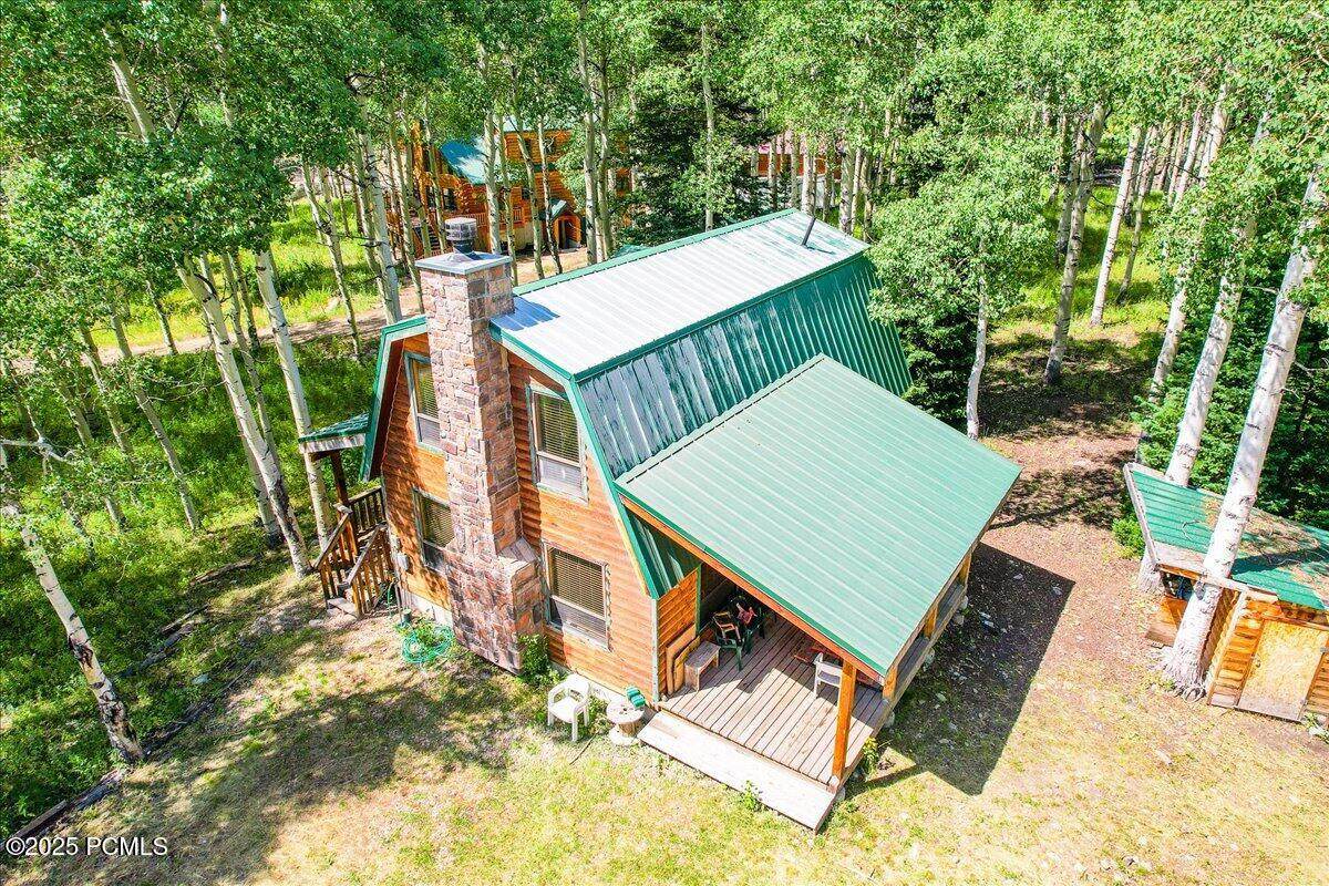 https://bt-photos.global.ssl.fastly.net/parkcity/orig_boomver_1_12602690-2.jpg