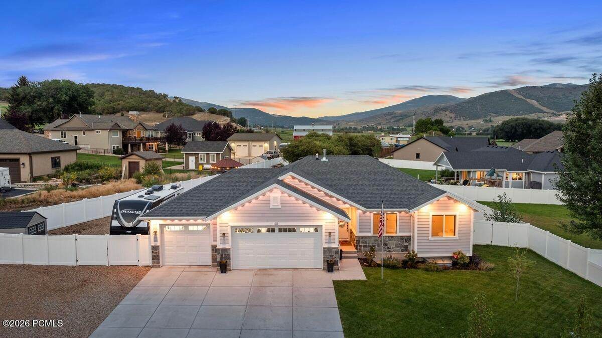 https://bt-photos.global.ssl.fastly.net/parkcity/orig_boomver_1_12603698-2.jpg