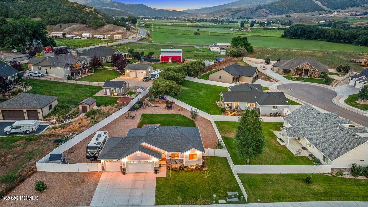 https://bt-photos.global.ssl.fastly.net/parkcity/orig_boomver_1_12603698-2.jpg