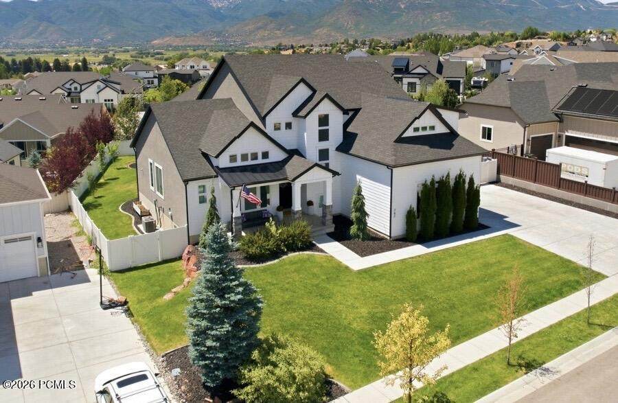 https://bt-photos.global.ssl.fastly.net/parkcity/orig_boomver_1_12603954-2.jpg