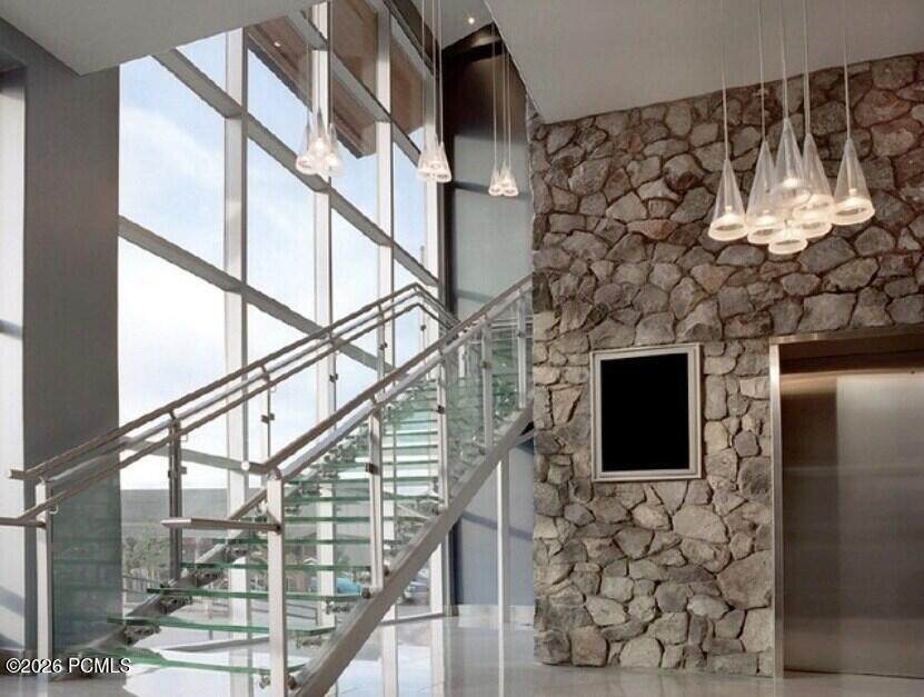 https://bt-photos.global.ssl.fastly.net/parkcity/orig_boomver_1_12604023-2.jpg