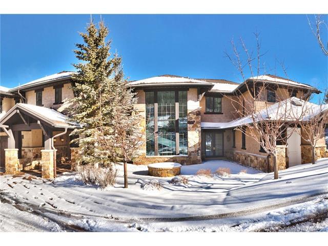 1090 Primrose - Photo 1