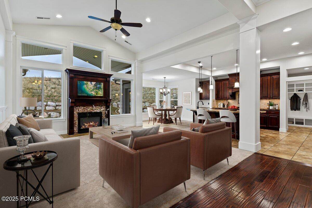 3518 Sunrise Circle - Photo 1