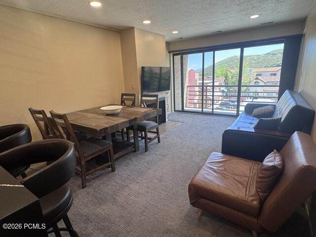 https://bt-photos.global.ssl.fastly.net/parkcity/orig_boomver_2_12602673-2.jpg