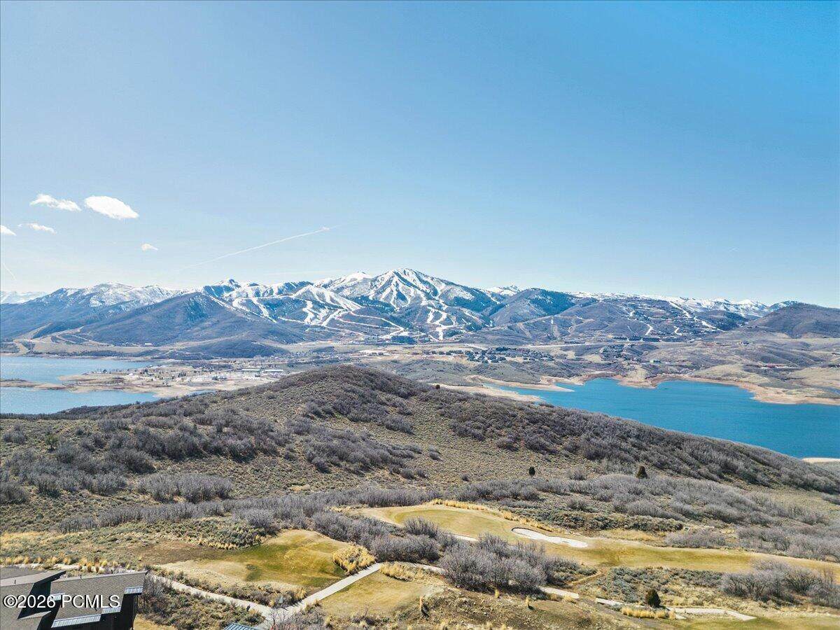 https://bt-photos.global.ssl.fastly.net/parkcity/orig_boomver_3_12600991-2.jpg