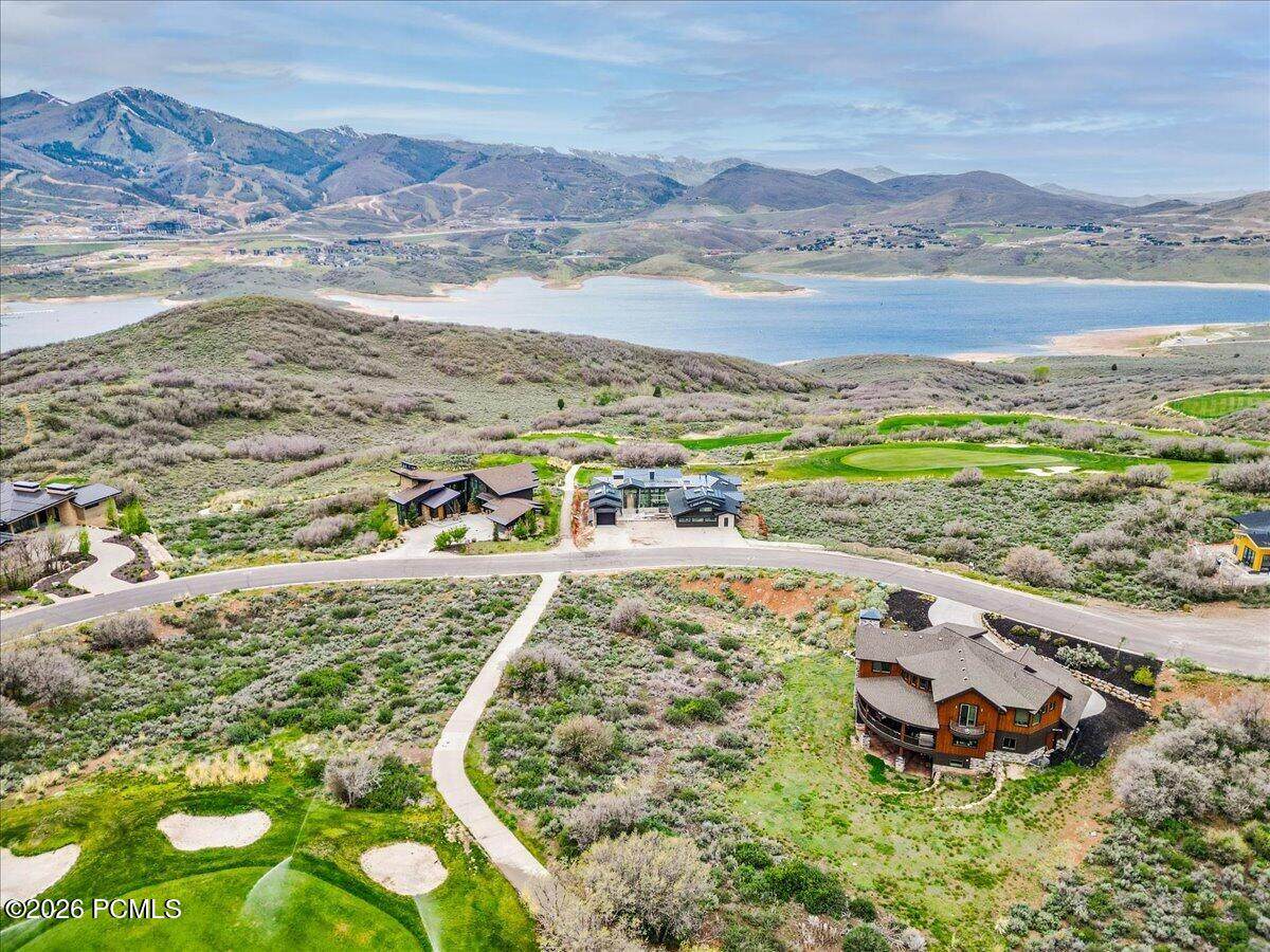 https://bt-photos.global.ssl.fastly.net/parkcity/orig_boomver_3_12600991-2.jpg