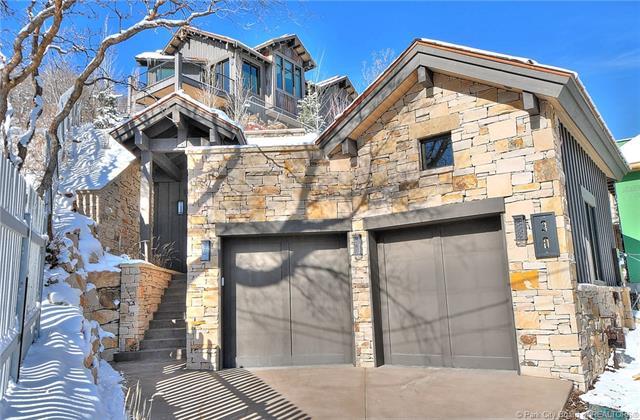30 Sampson Avenue - Photo 1