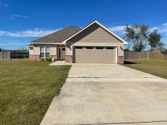 63 Hunters Trace - Photo 1