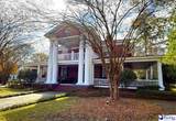 411 Main - Photo 1