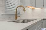1032 Wessex Drive - Photo 17