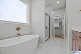 1032 Wessex Drive - Photo 27