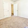  822 Twin Oaks Circle - Photo 17
