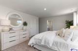 579 Strawberry Field Way - Photo 18
