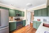 868 Moonshadow Ln - Photo 10