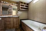 3655 Pinewood Rd - Photo 18