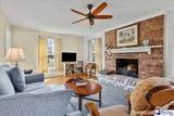 2001 Elanie Cir. - Photo 10