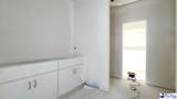 1013 Wessex - Photo 12