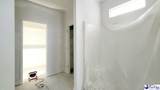 1013 Wessex - Photo 13