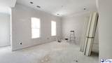 1013 Wessex - Photo 4