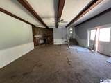 2910 Redwood Dr - Photo 3