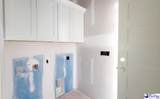 1018 Wessex - Photo 20