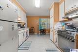 302 Wakefield Drive - Photo 11