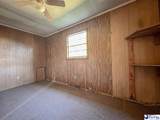 1135 Narrow Paved Rd - Photo 18