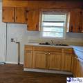 605 Howard Street - Photo 4