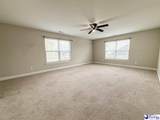 1073 Wessex Dr - Photo 20