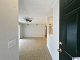 711 Coventry Ln. Apt. B1 - Photo 2