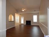 2109 Elderberry - Photo 2
