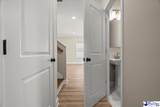 1017 Wessex Drive - Photo 17
