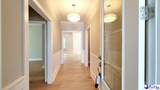1020 Wessex - Photo 3
