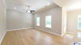 1020 Wessex - Photo 7