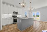 1011 Wessex Drive - Photo 11