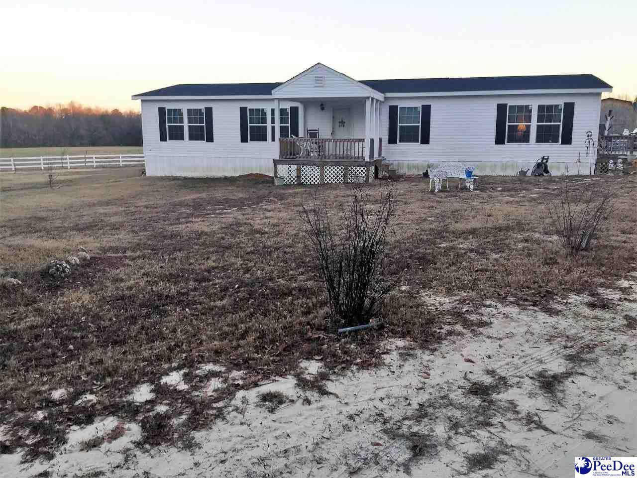 601 Community Rd - Photo 1