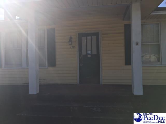 710 W Evans - Photo 1