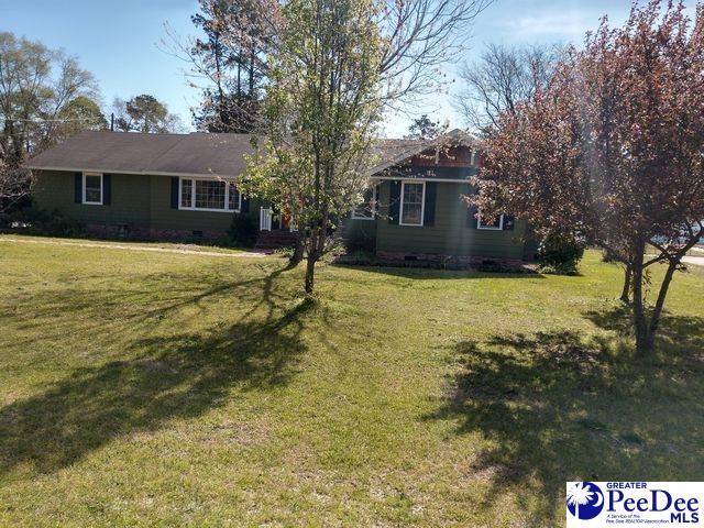 916 Dunes Drive - Photo 1
