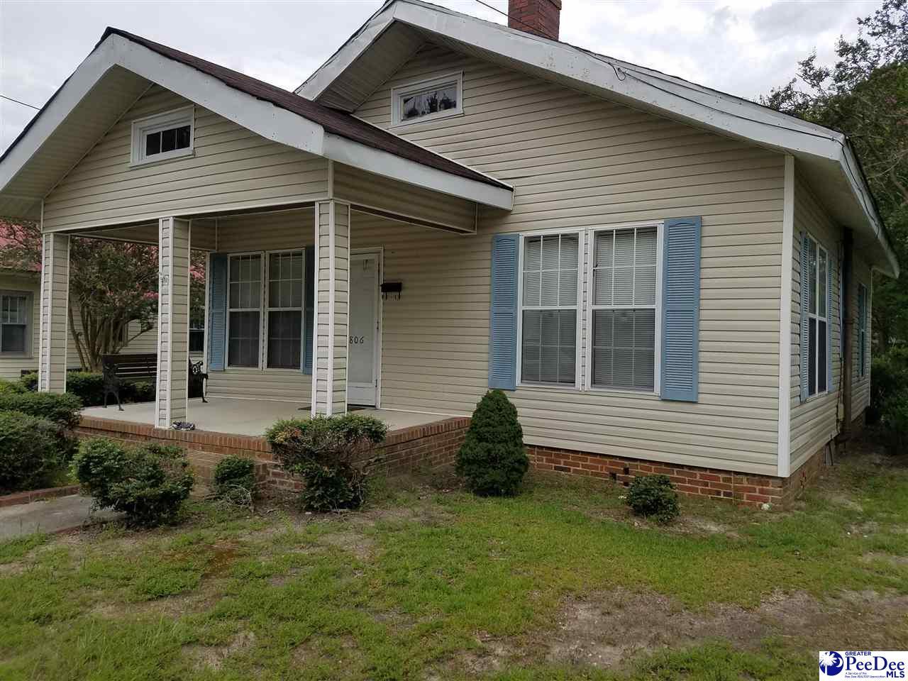 806 Breeden Hts. - Photo 1
