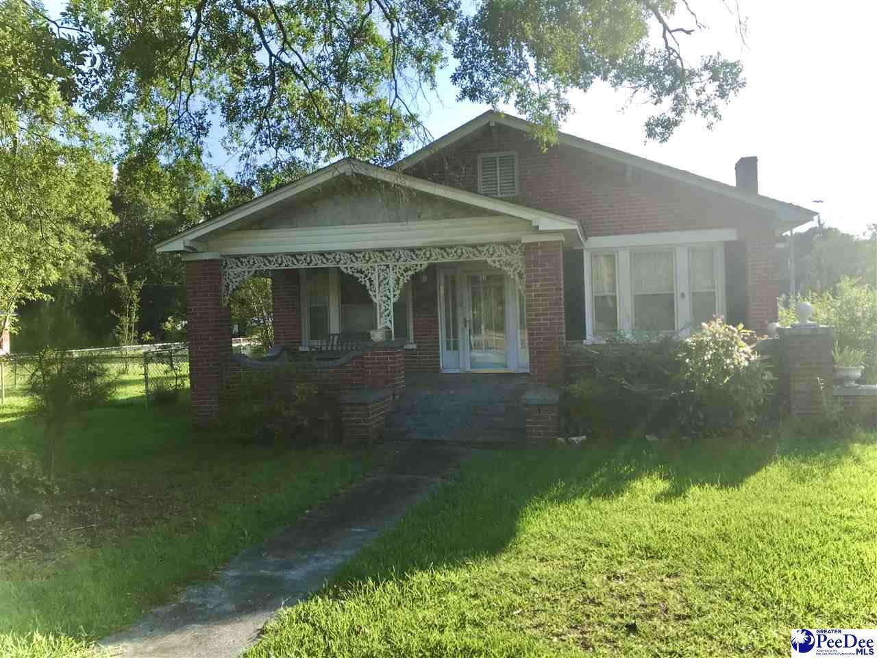 602 Park St - Photo 1