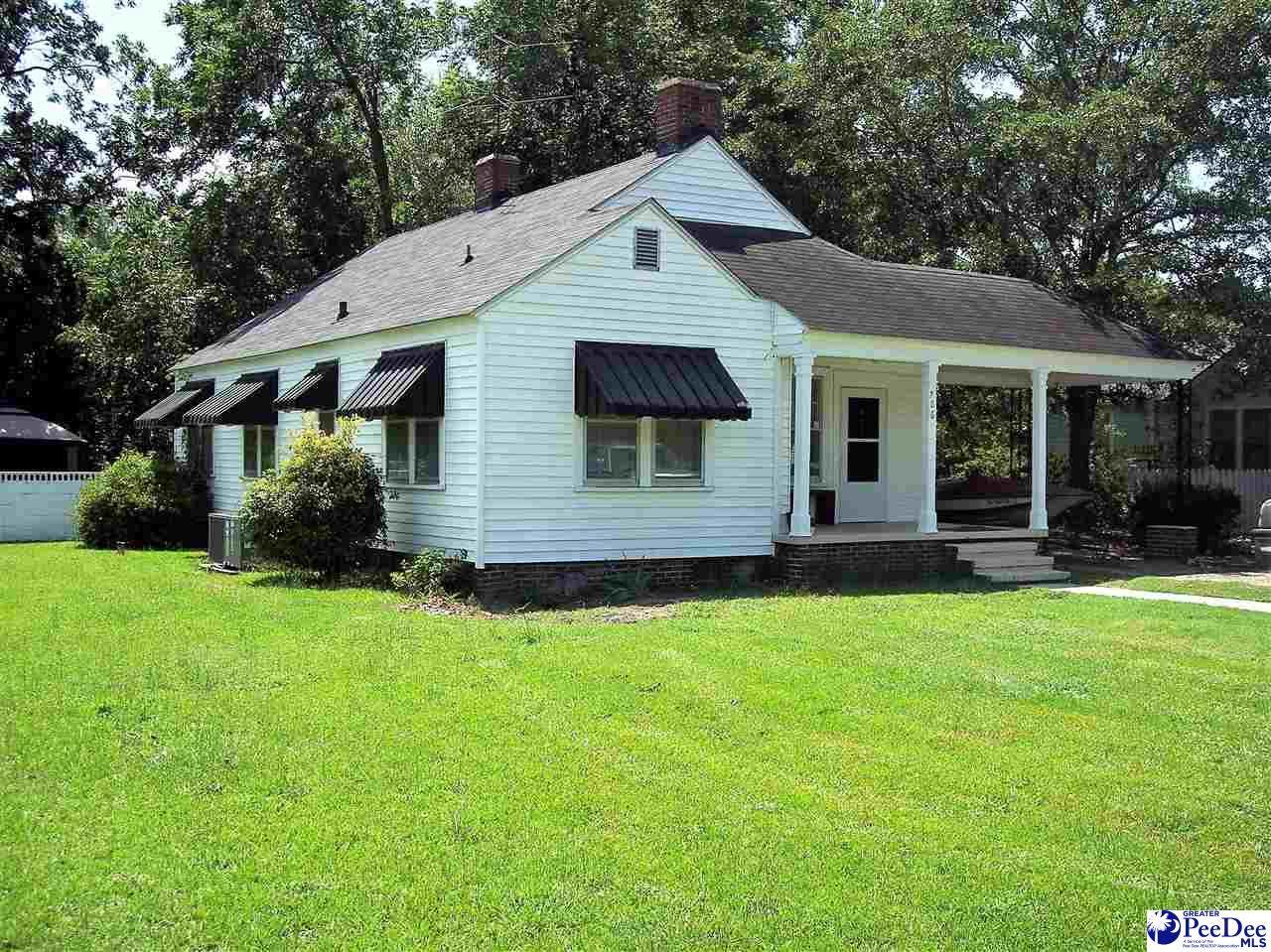 706 Washington Street - Photo 1