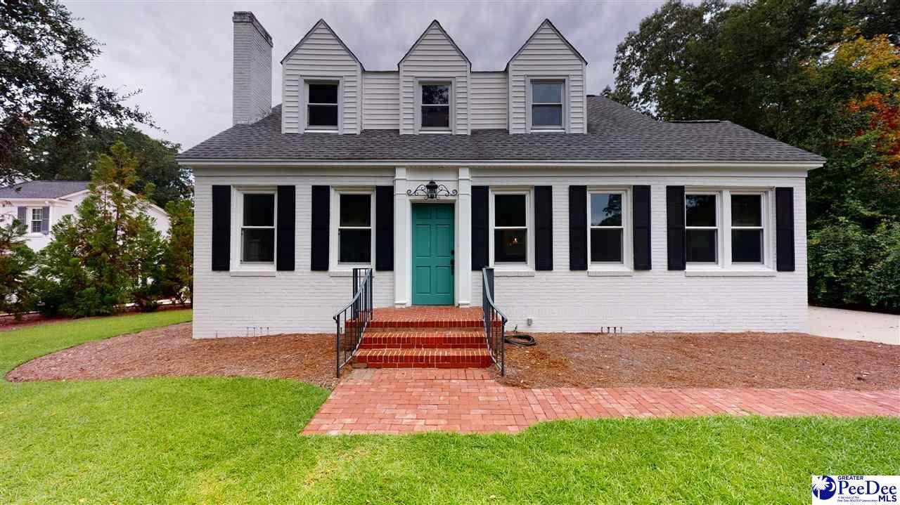 915 Woodland Drive - Photo 1