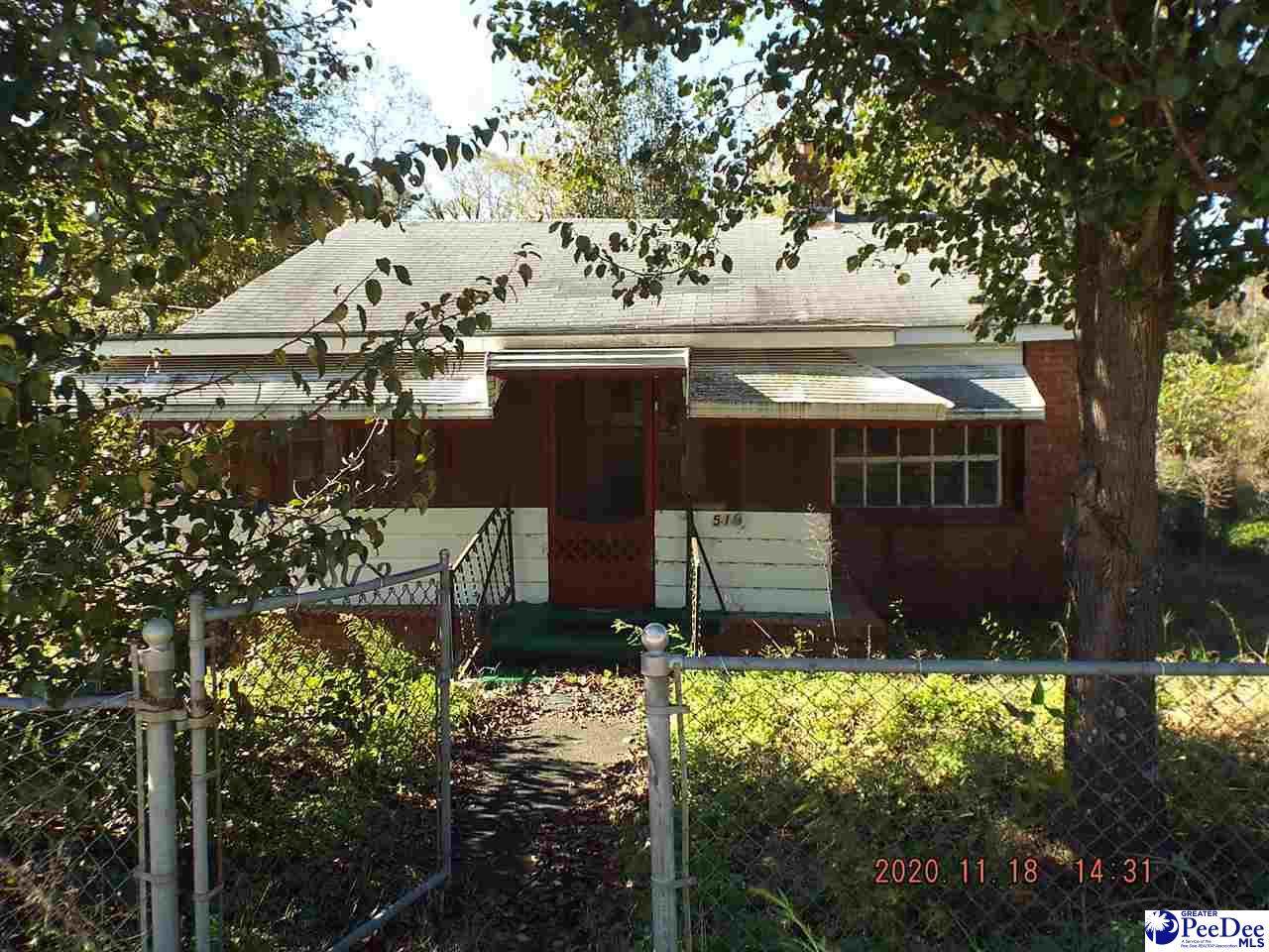 513 Miles St - Photo 1