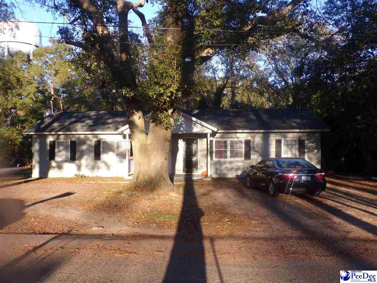 806 Lillian Dr - Photo 1
